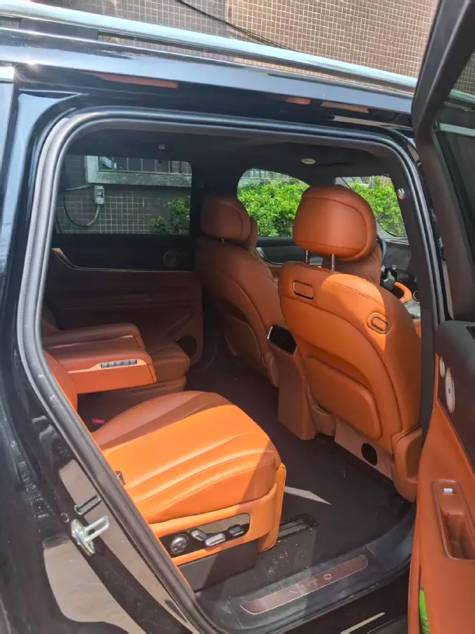 2024 AITO AITO M9 1.5T 152HP L4 REEV 42KWH,autocango,china used car exporter,china ev exporter,chinese used car exporter,chinese used ev exporter