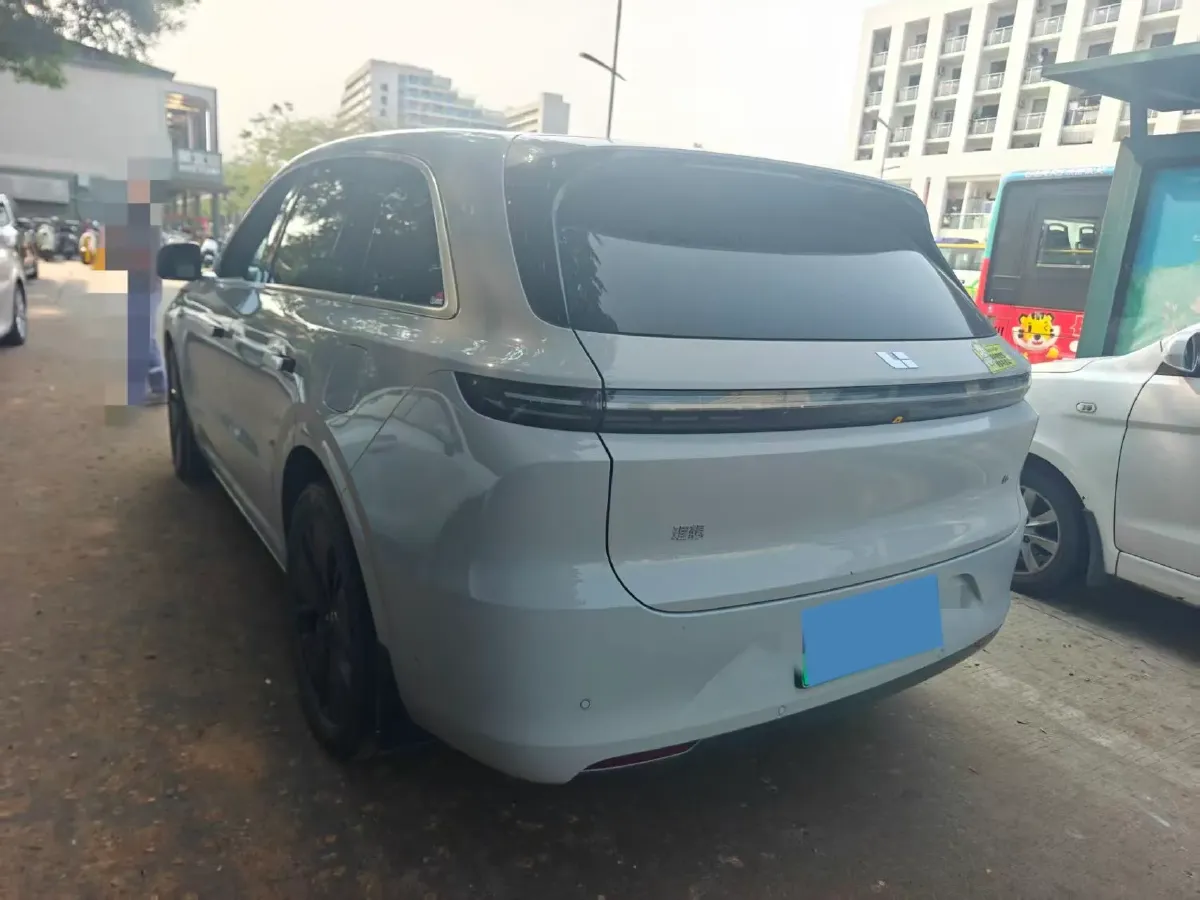 2024 Li L6 Range Extended 154HP L4 REEV 36.8KWH,autocango,china used car exporter,china ev exporter,chinese used car exporter,chinese used ev exporter