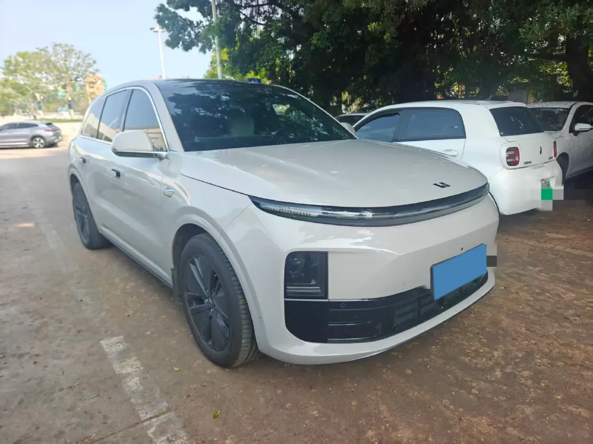 2024 Li L6 Range Extended 154HP L4 REEV 36.8KWH,autocango,china used car exporter,china ev exporter,chinese used car exporter,chinese used ev exporter