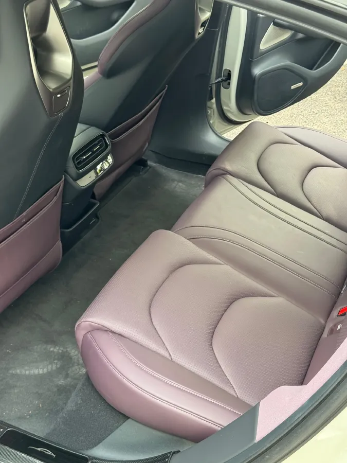 2024 MI SU7 BEV 101KWH,autocango,china used car exporter,china ev exporter,chinese used car exporter,chinese used ev exporter