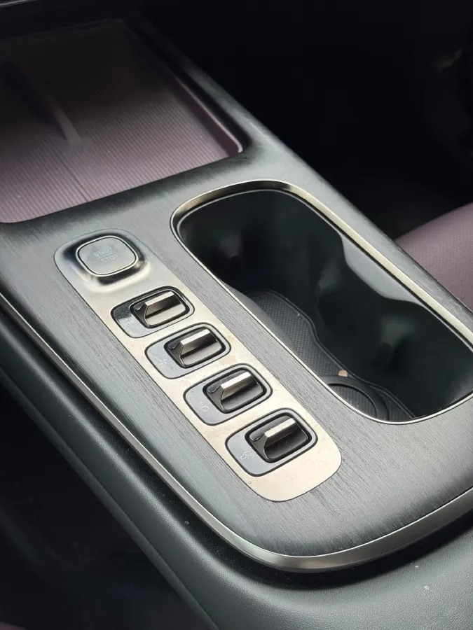 2024 MI SU7 BEV 101KWH,autocango,china used car exporter,china ev exporter,chinese used car exporter,chinese used ev exporter