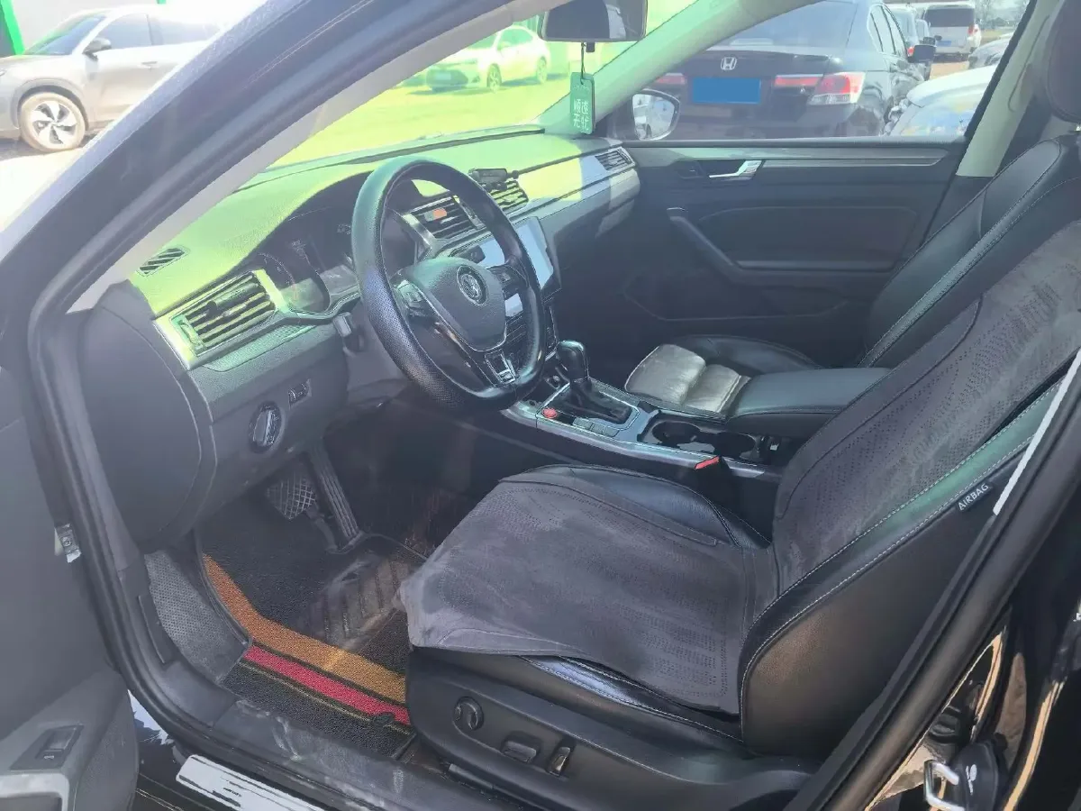 2017 Volkswagen Passat 1.4T 150HP L4 7DCT,autocango,china used car exporter,china ev exporter,chinese used car exporter,chinese used ev exporter