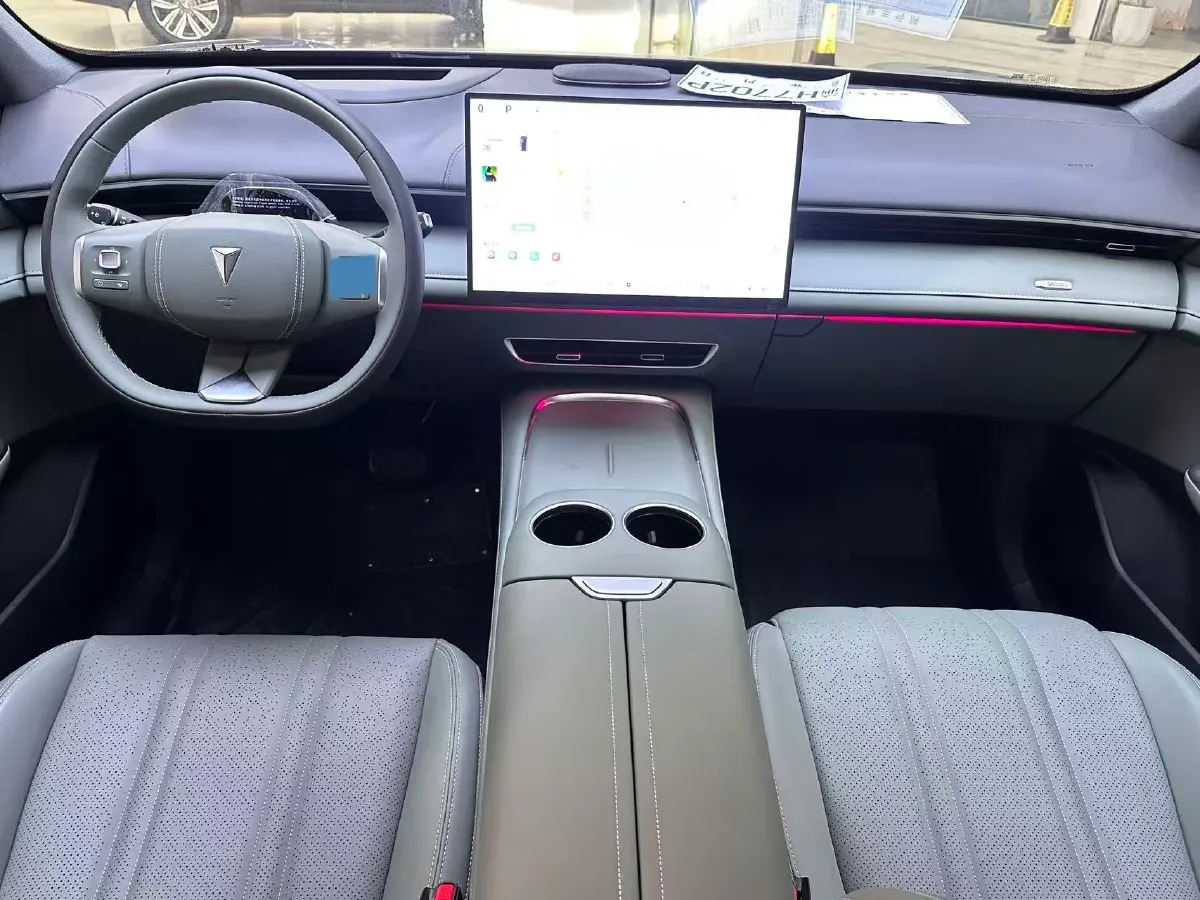 2025 Deepal S07 BEV 68.82KWH,autocango,china used car exporter,china ev exporter,chinese used car exporter,chinese used ev exporter