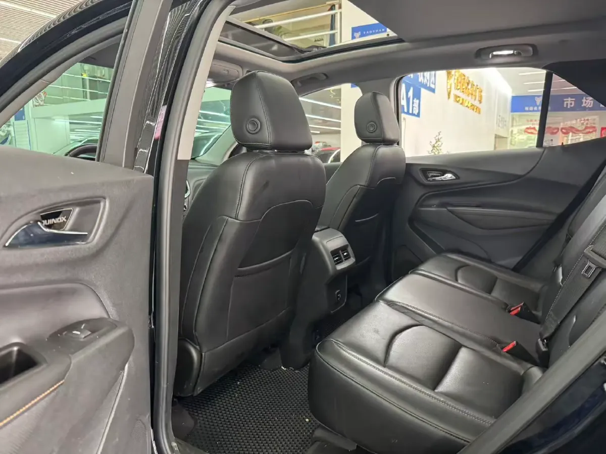 2018 Chevrolet Equinox 2.0T 260HP L4 9AT,autocango,china used car exporter,china ev exporter,chinese used car exporter,chinese used ev exporter