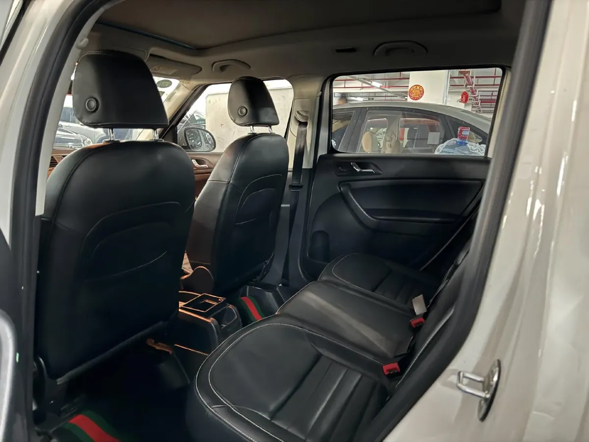 2016 Skoda Yeti 1.4T 150HP L4 7DCT,autocango,china used car exporter,china ev exporter,chinese used car exporter,chinese used ev exporter