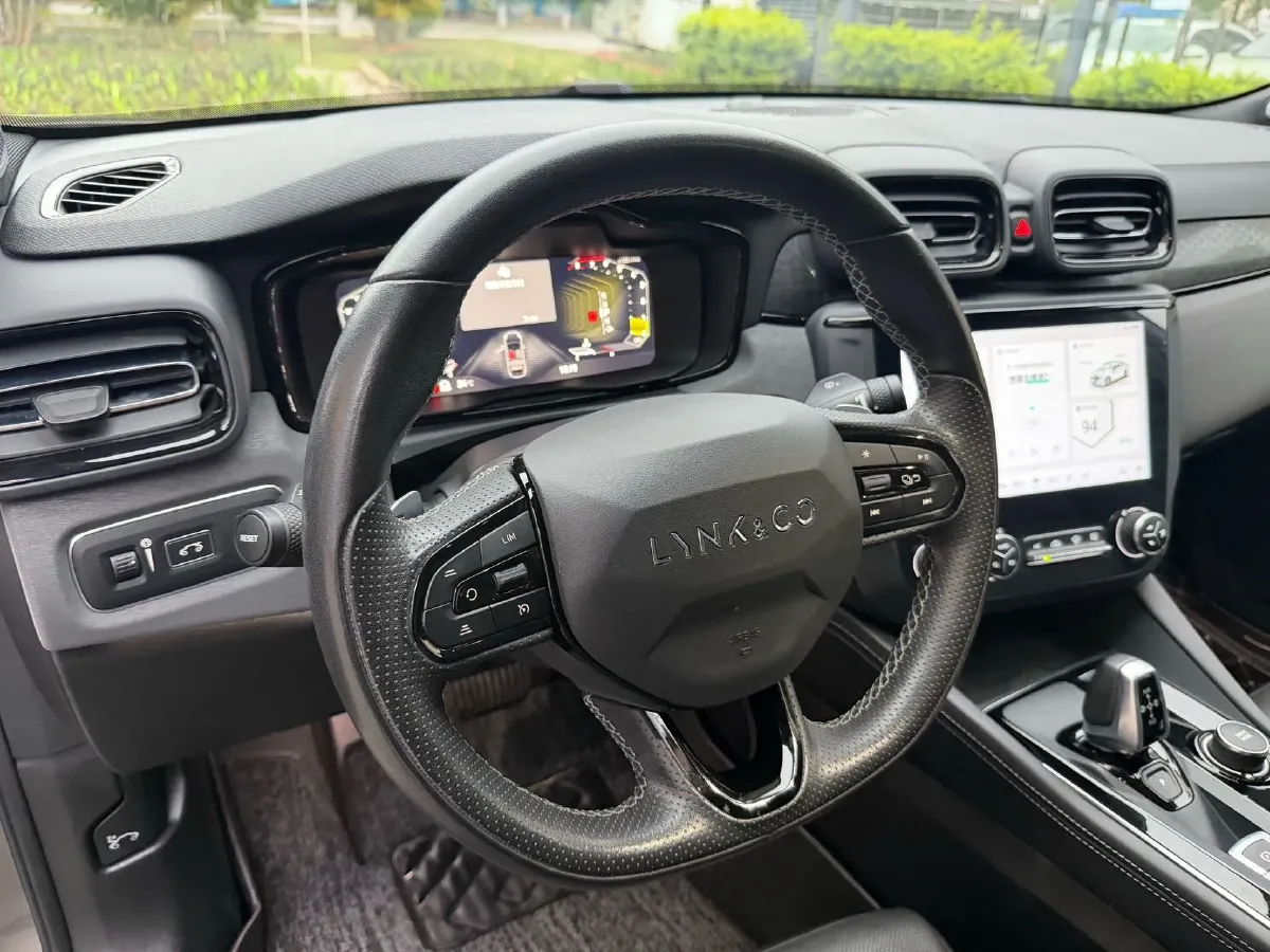 2022 LYNK&CO 03 1.5T 180HP L3 7DCT,autocango,china used car exporter,china ev exporter,chinese used car exporter,chinese used ev exporter