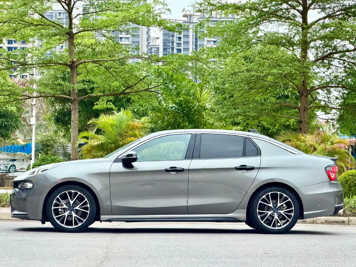 2022 LYNK&CO 03 1.5T 180HP L3 7DCT,autocango,china used car exporter,china ev exporter,chinese used car exporter,chinese used ev exporter