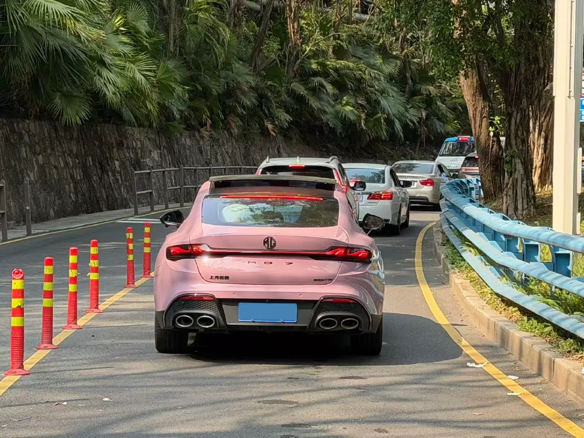 2023 MG 7 1.5T 188HP L4 7DCT,autocango,china used car exporter,china ev exporter,chinese used car exporter,chinese used ev exporter