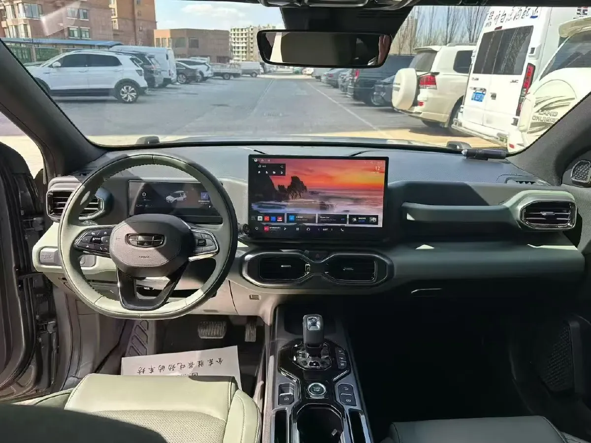 2025 Geely Cowboy 1.5T 181HP L4 7DCT,autocango,china used car exporter,china ev exporter,chinese used car exporter,chinese used ev exporter