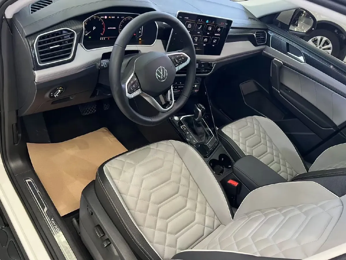 2024 Volkswagen Tayron 2.0T 186HP L4 7DCT,autocango,china used car exporter,china ev exporter,chinese used car exporter,chinese used ev exporter