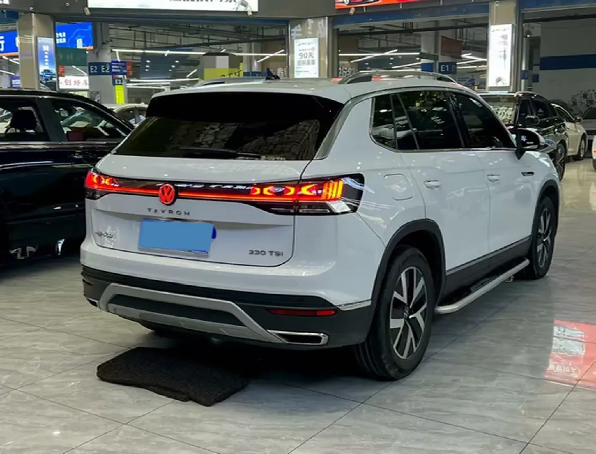2024 Volkswagen Tayron 2.0T 186HP L4 7DCT,autocango,china used car exporter,china ev exporter,chinese used car exporter,chinese used ev exporter