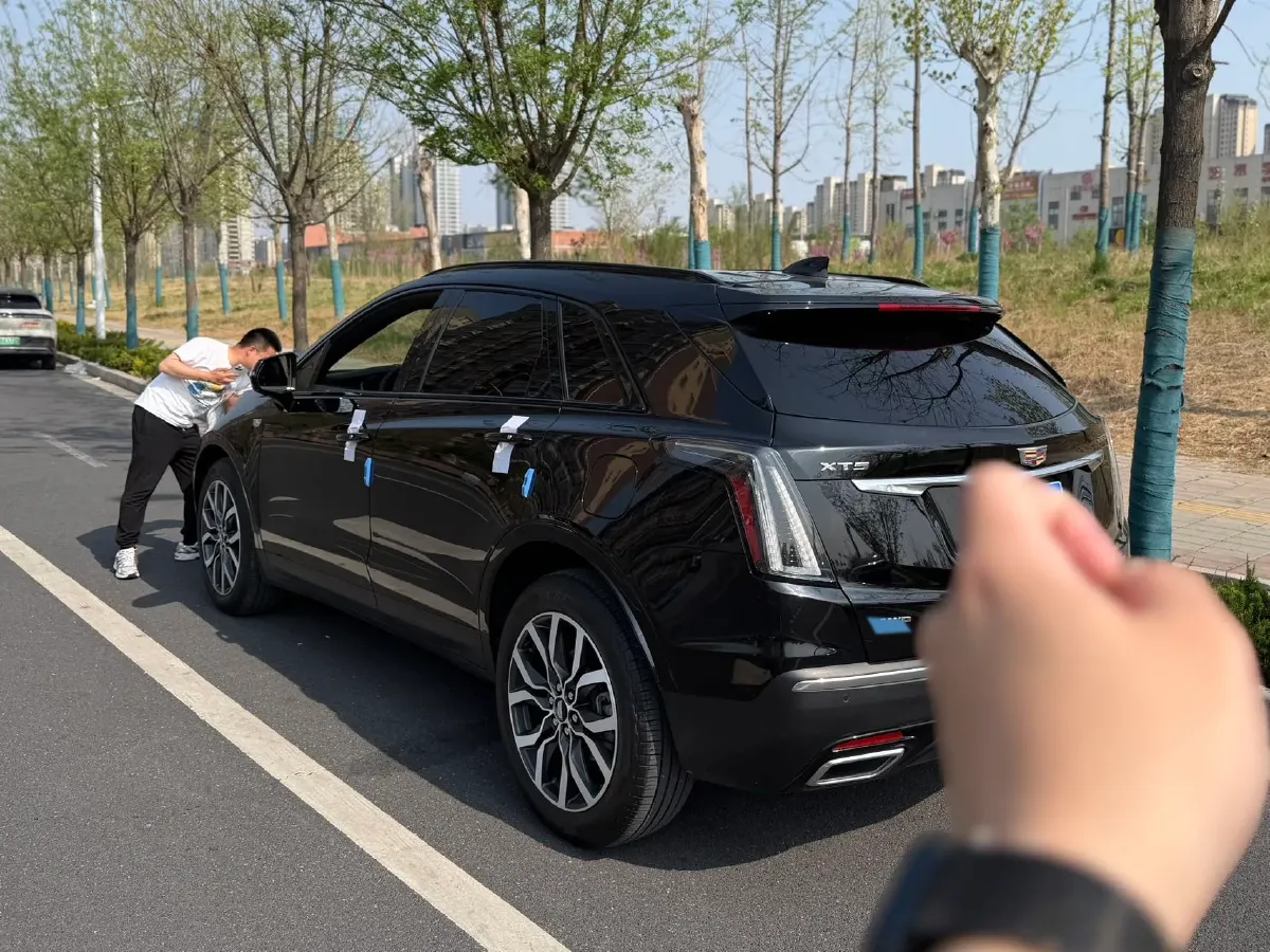 2024 Cadillac XT5 2.0T 237HP L4 9AT,autocango,china used car exporter,china ev exporter,chinese used car exporter,chinese used ev exporter