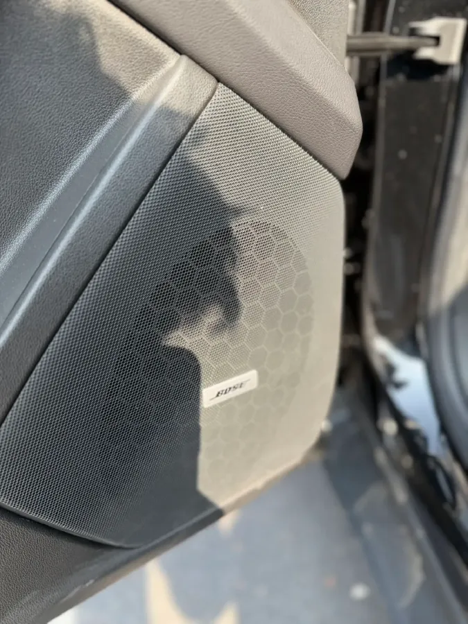 2024 Cadillac XT5 2.0T 237HP L4 9AT,autocango,china used car exporter,china ev exporter,chinese used car exporter,chinese used ev exporter