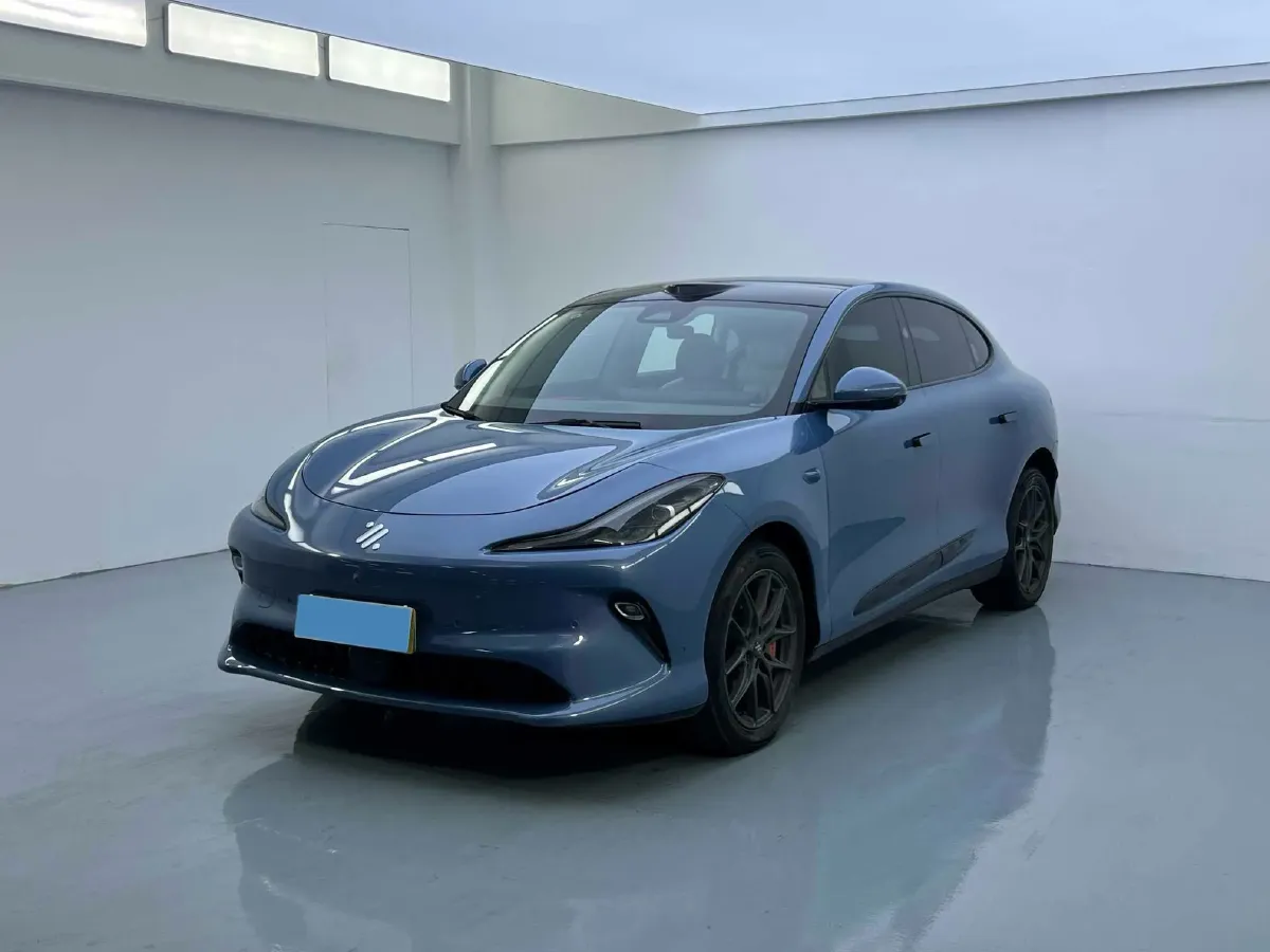 2025 IM LS6 BEV 75KWH,autocango,china used car exporter,china ev exporter,chinese used car exporter,chinese used ev exporter