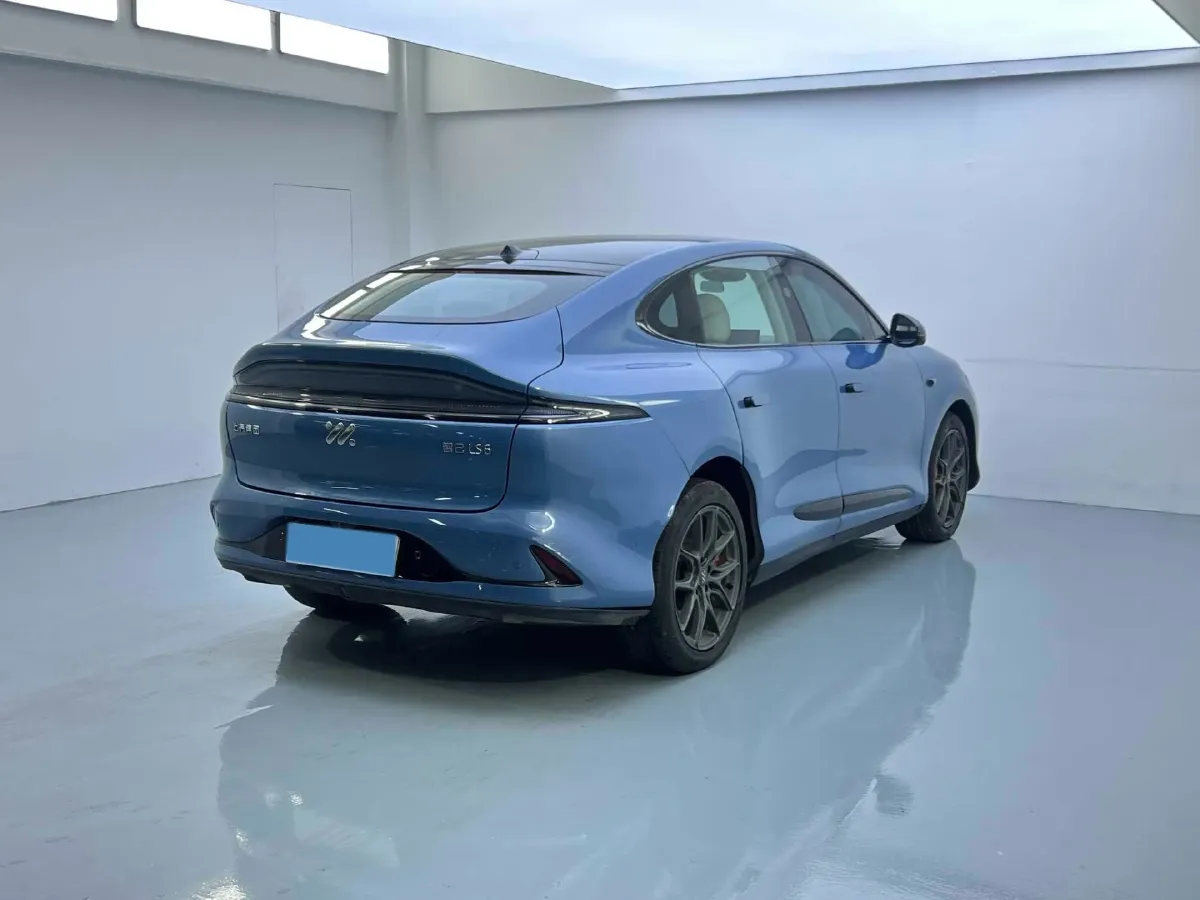 2025 IM LS6 BEV 75KWH,autocango,china used car exporter,china ev exporter,chinese used car exporter,chinese used ev exporter