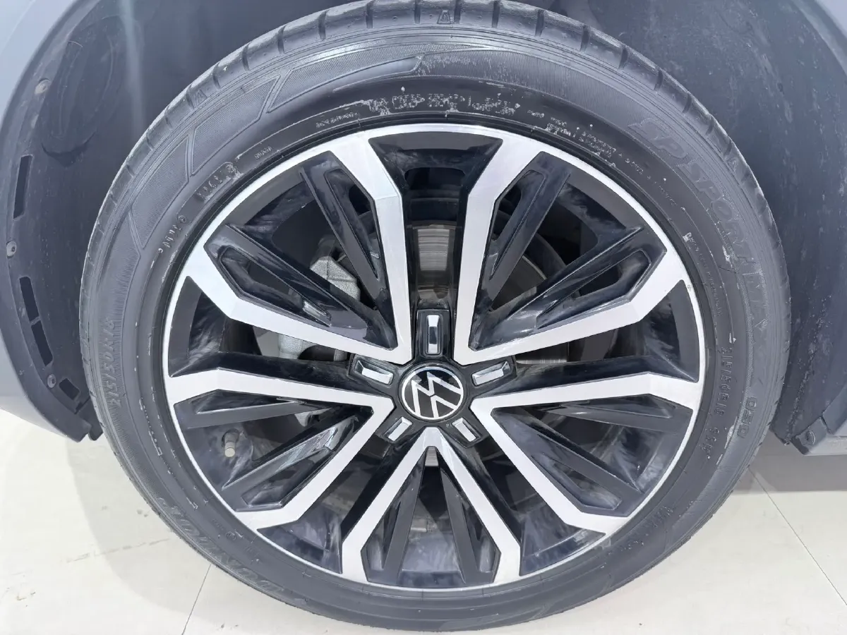 2021 Volkswagen T-Roc 1.4T 150HP L4 7DCT,autocango,china used car exporter,china ev exporter,chinese used car exporter,chinese used ev exporter