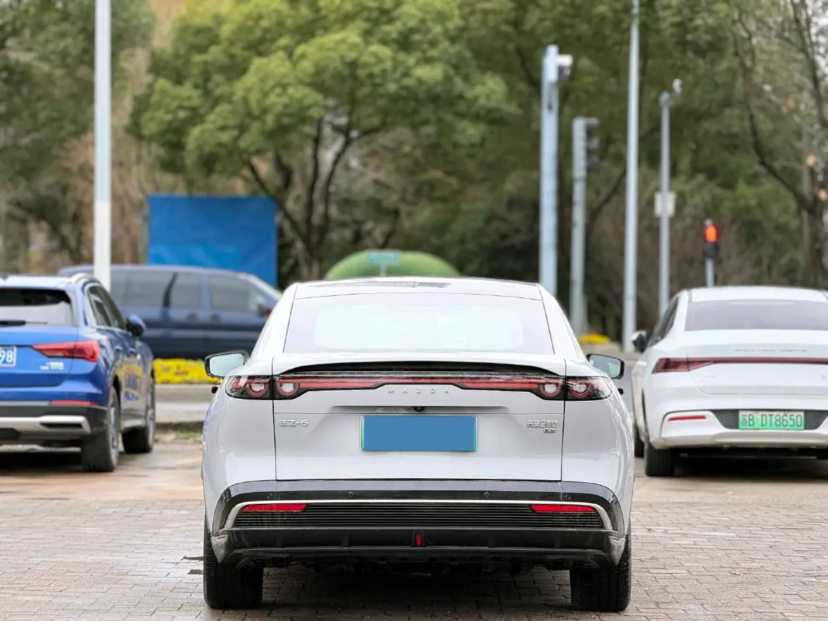 2024 Mazda EZ-6 BEV 56.1KWH,autocango,china used car exporter,china ev exporter,chinese used car exporter,chinese used ev exporter