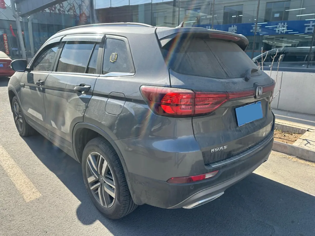 2024 ChangAn CS75 1.5T 188HP L4 7DCT,autocango,china used car exporter,china ev exporter,chinese used car exporter,chinese used ev exporter