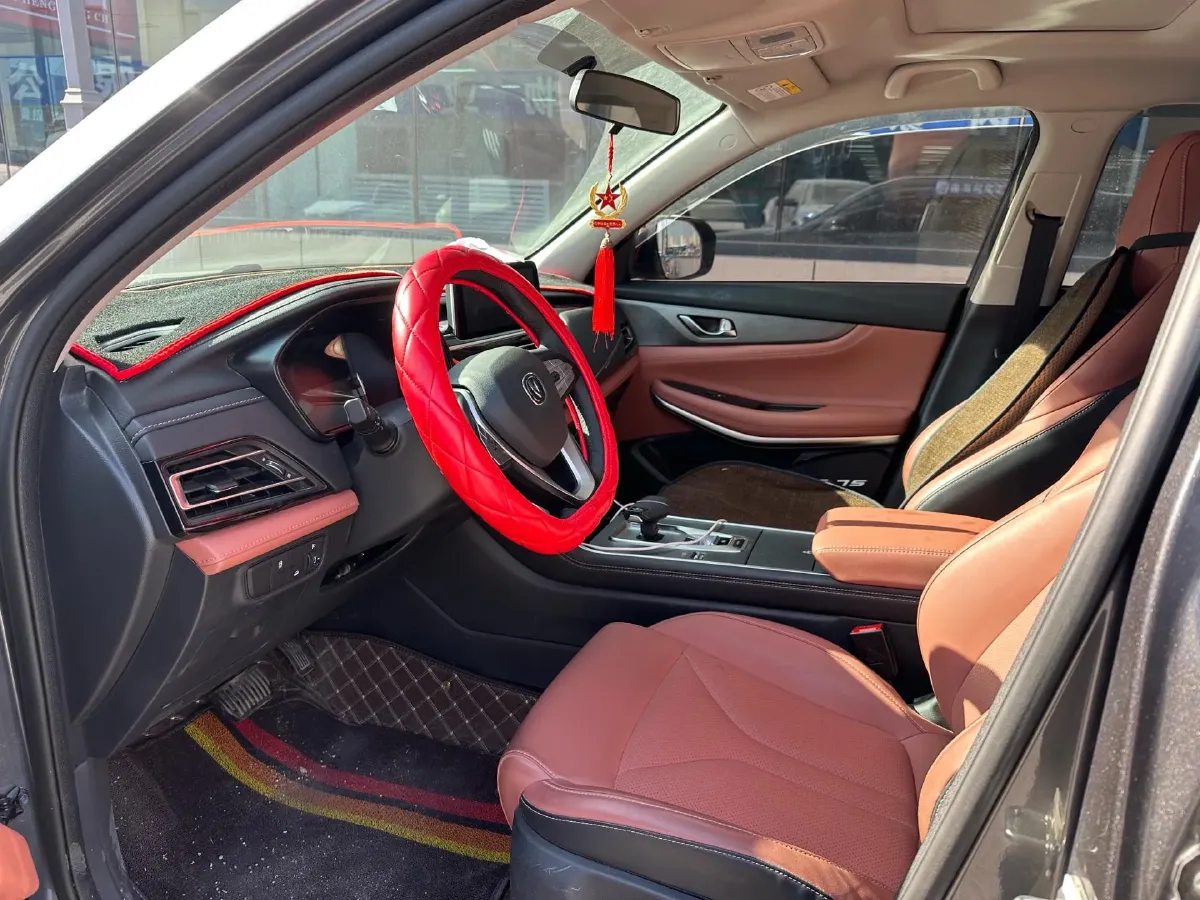 2024 ChangAn CS75 1.5T 188HP L4 7DCT,autocango,china used car exporter,china ev exporter,chinese used car exporter,chinese used ev exporter