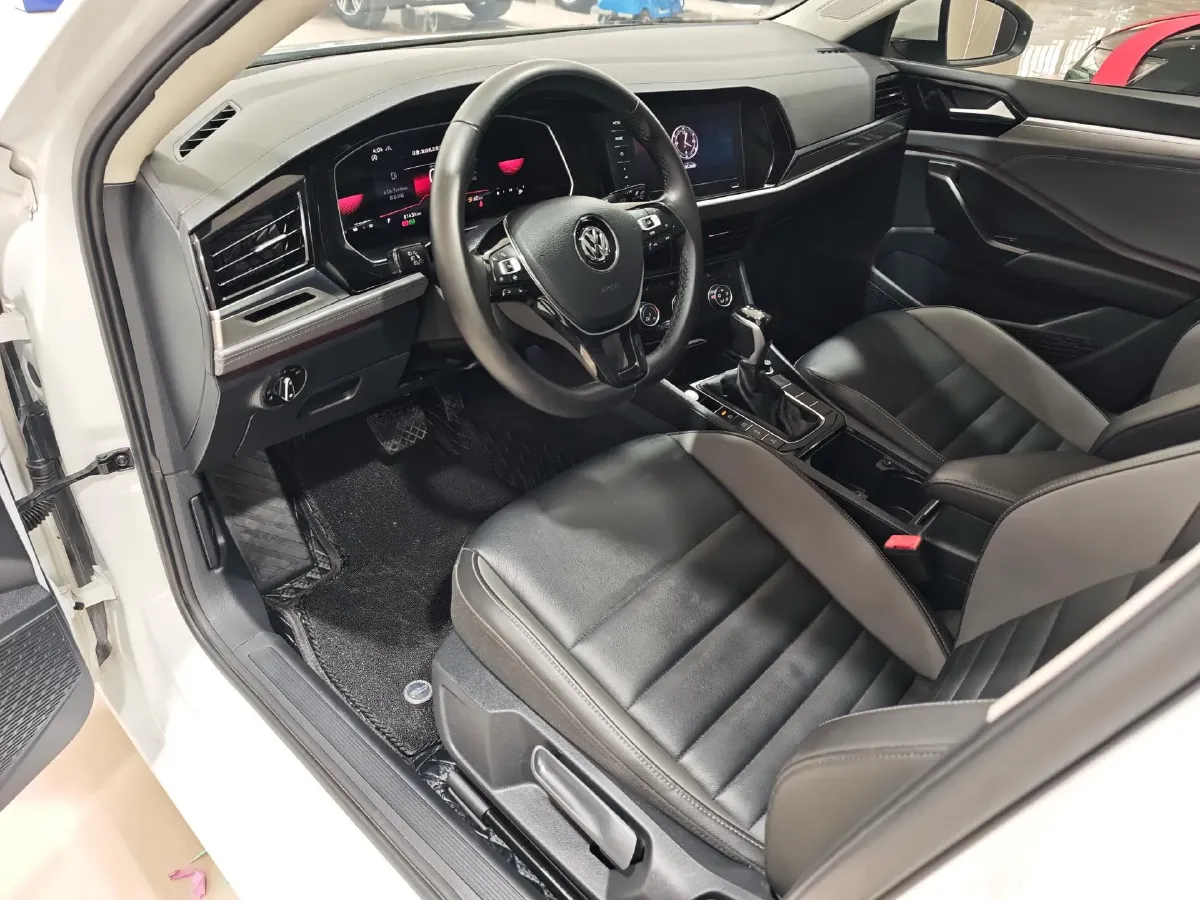 2021 Volkswagen Sagitar 1.2T 116HP L4 7DCT,autocango,china used car exporter,china ev exporter,chinese used car exporter,chinese used ev exporter
