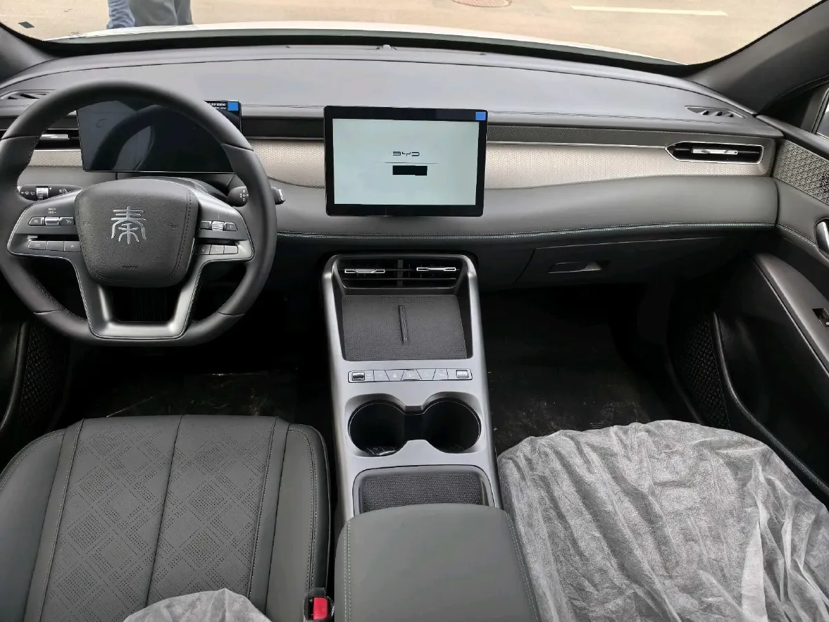 2026 BYD Qin Plus 1.5L 101HP L4 E-CVT PHEV,autocango,china used car exporter,china ev exporter,chinese used car exporter,chinese used ev exporter