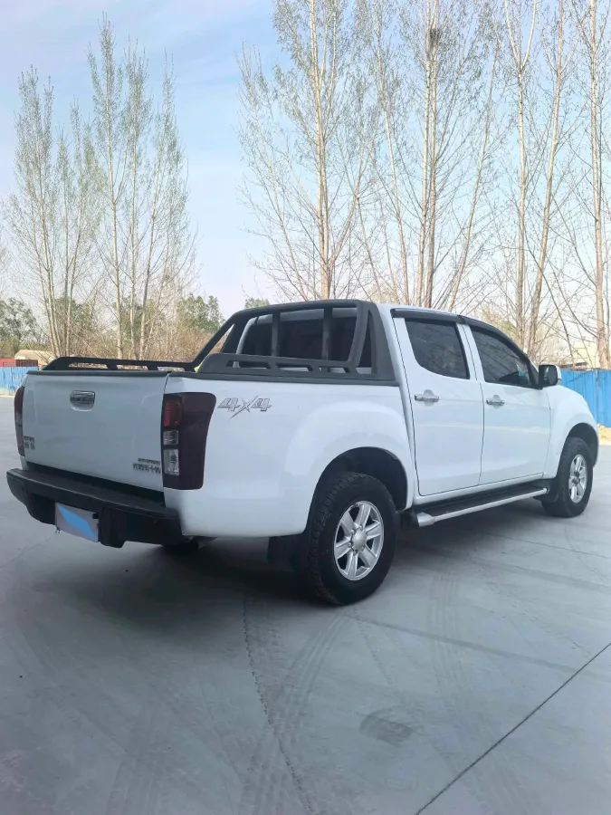 2019 Isuzu LingTuo 2.5T 129HP L4 6MT,autocango,china used car exporter,china ev exporter,chinese used car exporter,chinese used ev exporter