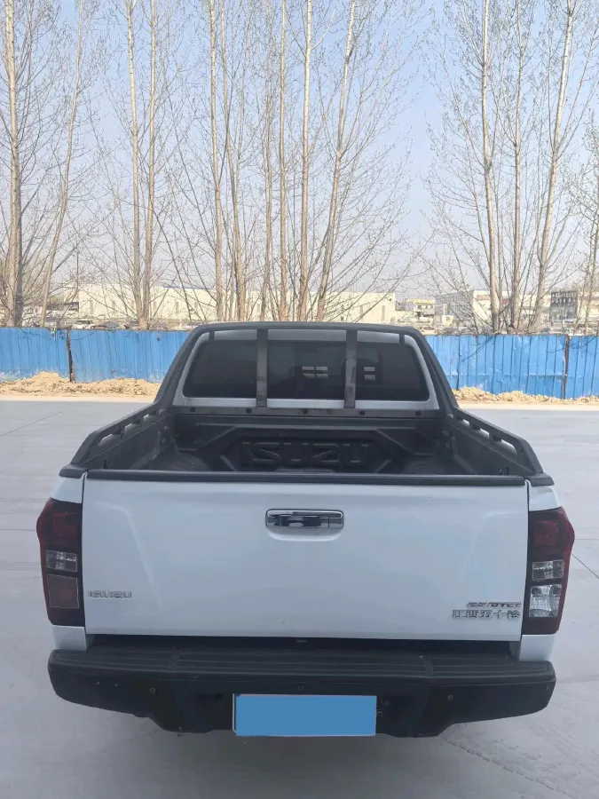 2019 Isuzu LingTuo 2.5T 129HP L4 6MT,autocango,china used car exporter,china ev exporter,chinese used car exporter,chinese used ev exporter