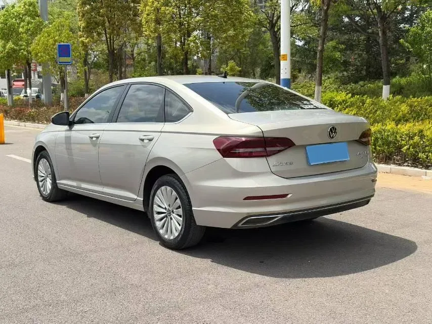 2021 Volkswagen Lavida 1.4T 150HP L4 7DCT,autocango,china used car exporter,china ev exporter,chinese used car exporter,chinese used ev exporter