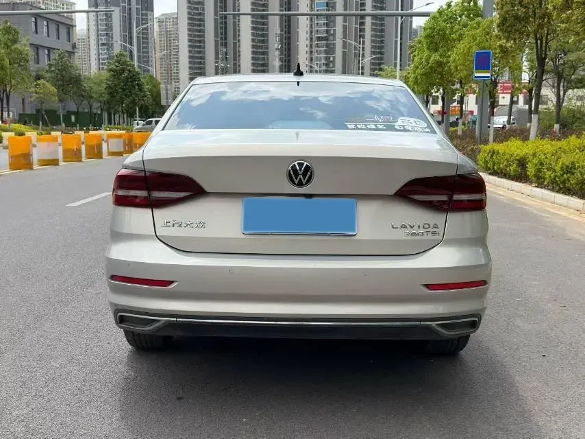 2021 Volkswagen Lavida 1.4T 150HP L4 7DCT,autocango,china used car exporter,china ev exporter,chinese used car exporter,chinese used ev exporter