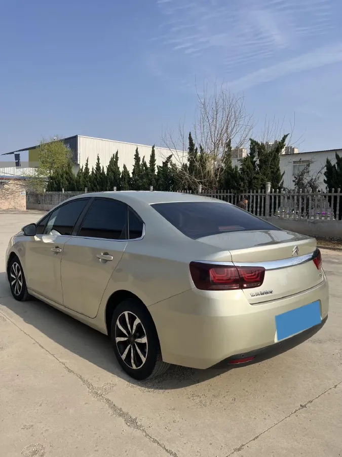 2018 Citroen C4 C-Quatre 1.6L 117HP L4 6AT,autocango,china used car exporter,china ev exporter,chinese used car exporter,chinese used ev exporter
