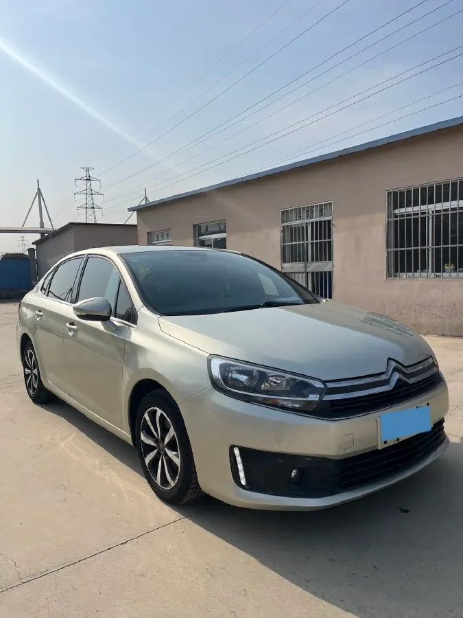 2018 Citroen C4 C-Quatre 1.6L 117HP L4 6AT,autocango,china used car exporter,china ev exporter,chinese used car exporter,chinese used ev exporter
