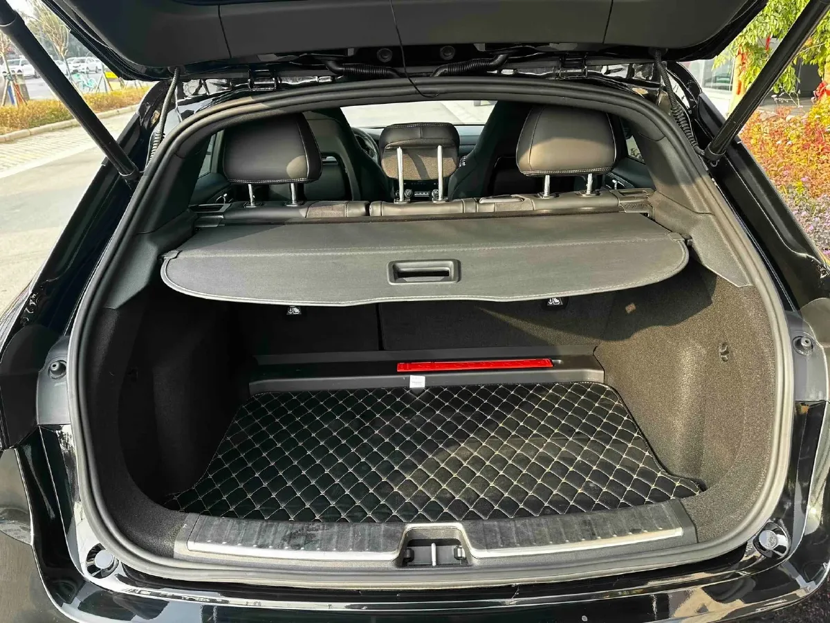 2022 LYNK&CO 02 Hatchback 2.0T 190HP L4 7DCT,autocango,china used car exporter,china ev exporter,chinese used car exporter,chinese used ev exporter