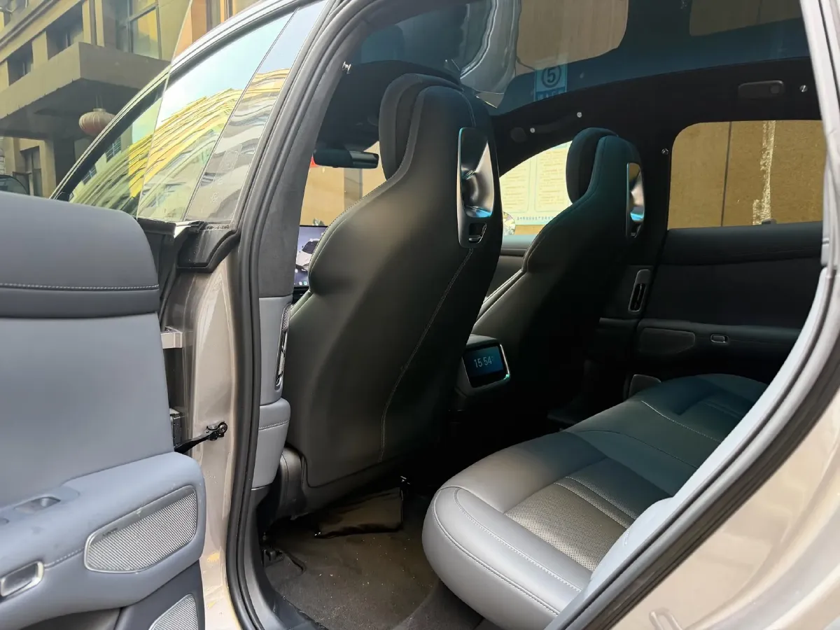 2025 MI YU7 BEV 101.7KWH,autocango,china used car exporter,china ev exporter,chinese used car exporter,chinese used ev exporter