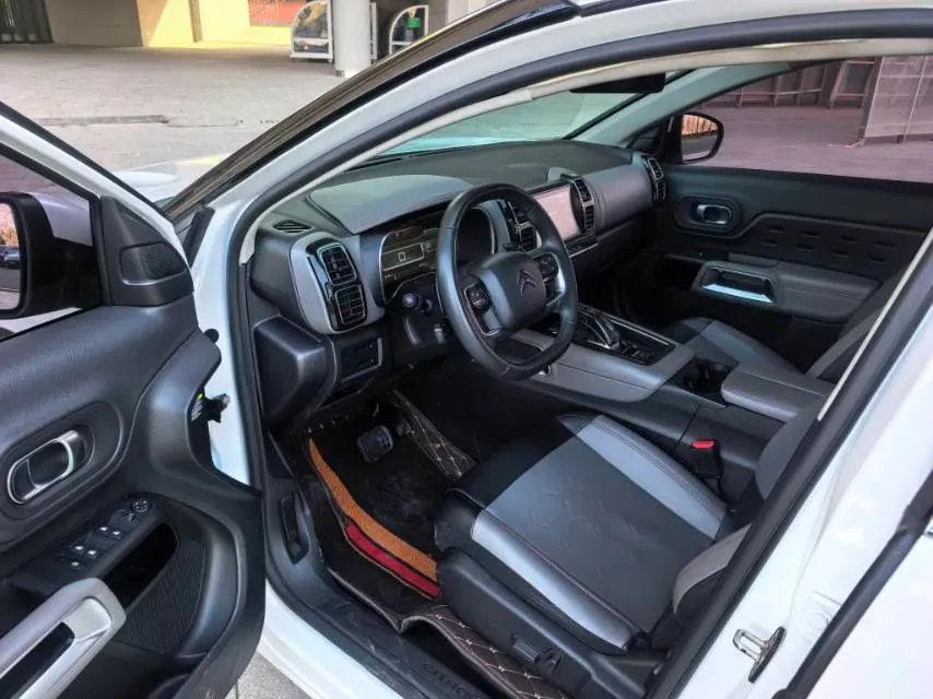 2019 Citroen C5 Aircross 1.6T 170HP L4 6AT,autocango,china used car exporter,china ev exporter,chinese used car exporter,chinese used ev exporter