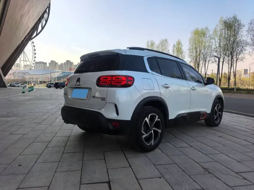 2019 Citroen C5 Aircross 1.6T 170HP L4 6AT,autocango,china used car exporter,china ev exporter,chinese used car exporter,chinese used ev exporter