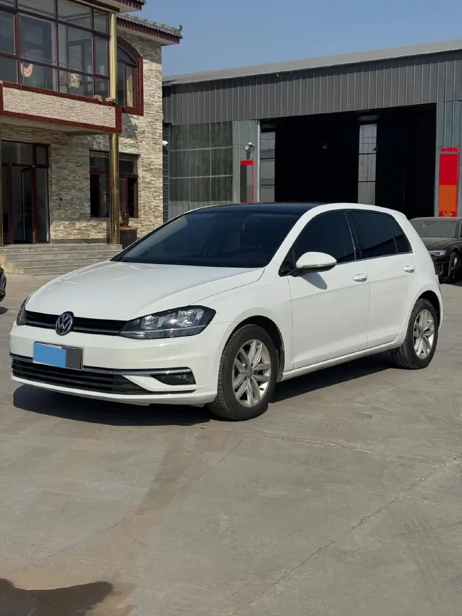 2018 Volkswagen Golf 1.6L 110HP L4 6AT,autocango,china used car exporter,china ev exporter,chinese used car exporter,chinese used ev exporter