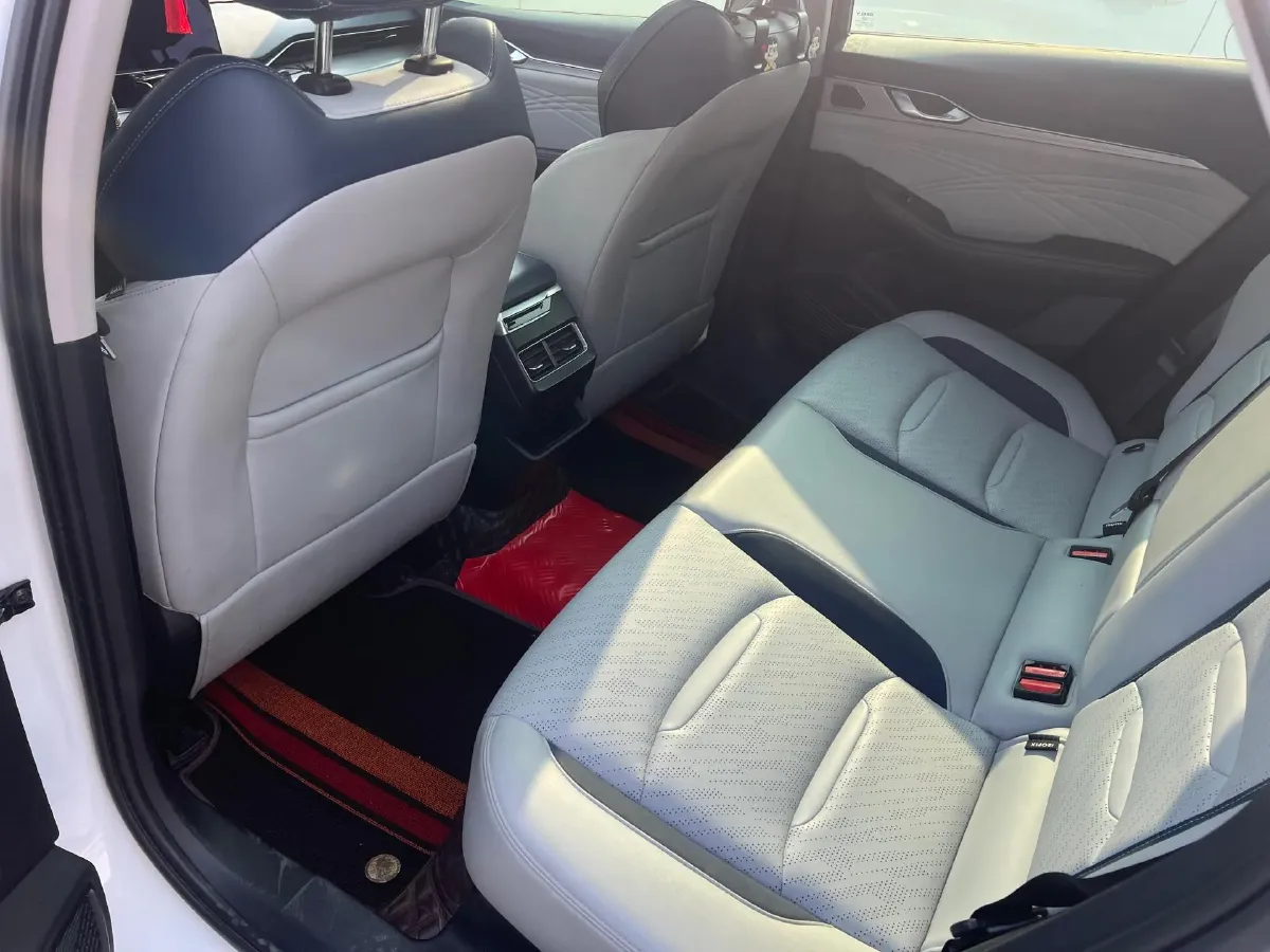 2021 Geely Preface 2.0T 190HP L4 7DCT,autocango,china used car exporter,china ev exporter,chinese used car exporter,chinese used ev exporter