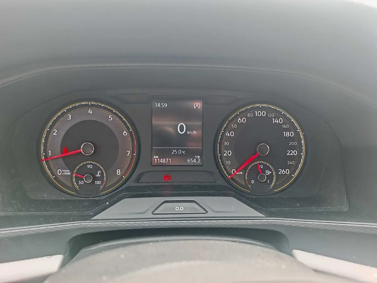 2018 Buick Excelle 1.0T 125HP L3 6MT,autocango,china used car exporter,china ev exporter,chinese used car exporter,chinese used ev exporter