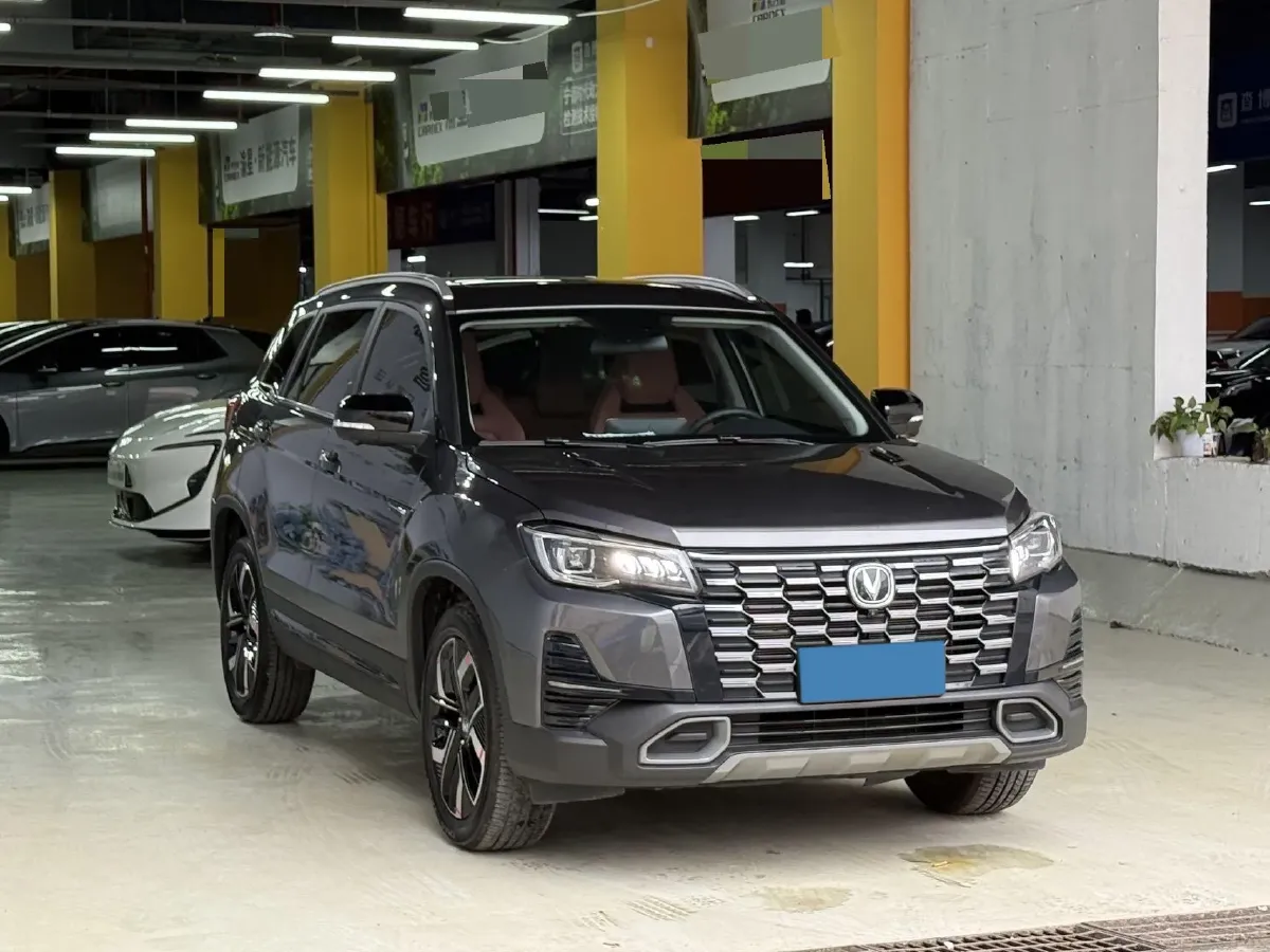2024 ChangAn CS75 1.5T 188HP L4 7DCT,autocango,china used car exporter,china ev exporter,chinese used car exporter,chinese used ev exporter