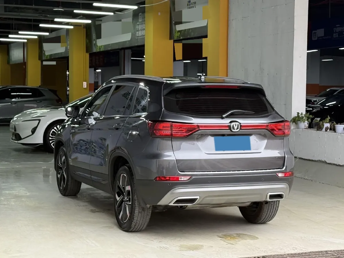 2024 ChangAn CS75 1.5T 188HP L4 7DCT,autocango,china used car exporter,china ev exporter,chinese used car exporter,chinese used ev exporter