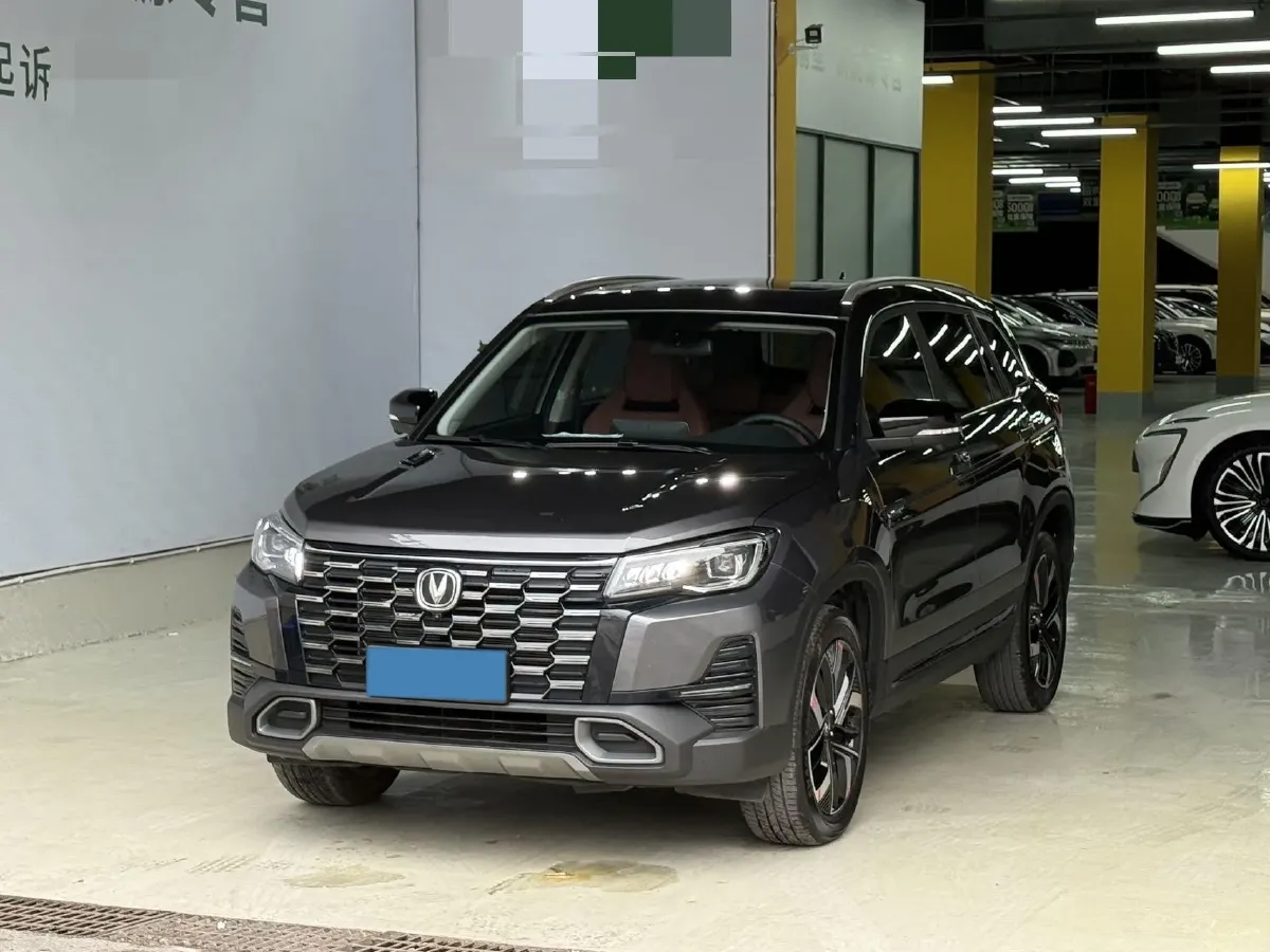 2024 ChangAn CS75 1.5T 188HP L4 7DCT,autocango,china used car exporter,china ev exporter,chinese used car exporter,chinese used ev exporter