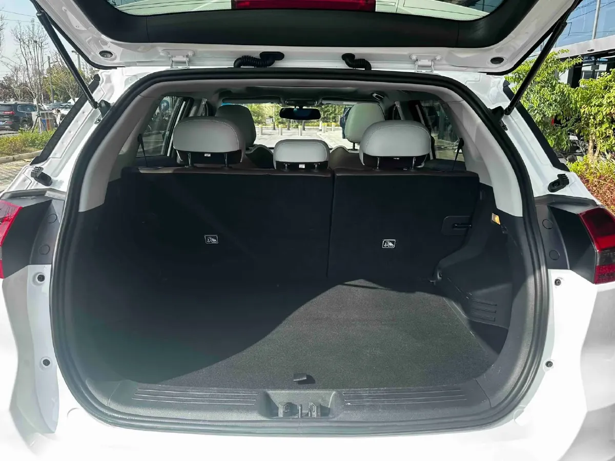 2022 Geely Azkarra 1.8T 184HP L4 7DCT,autocango,china used car exporter,china ev exporter,chinese used car exporter,chinese used ev exporter