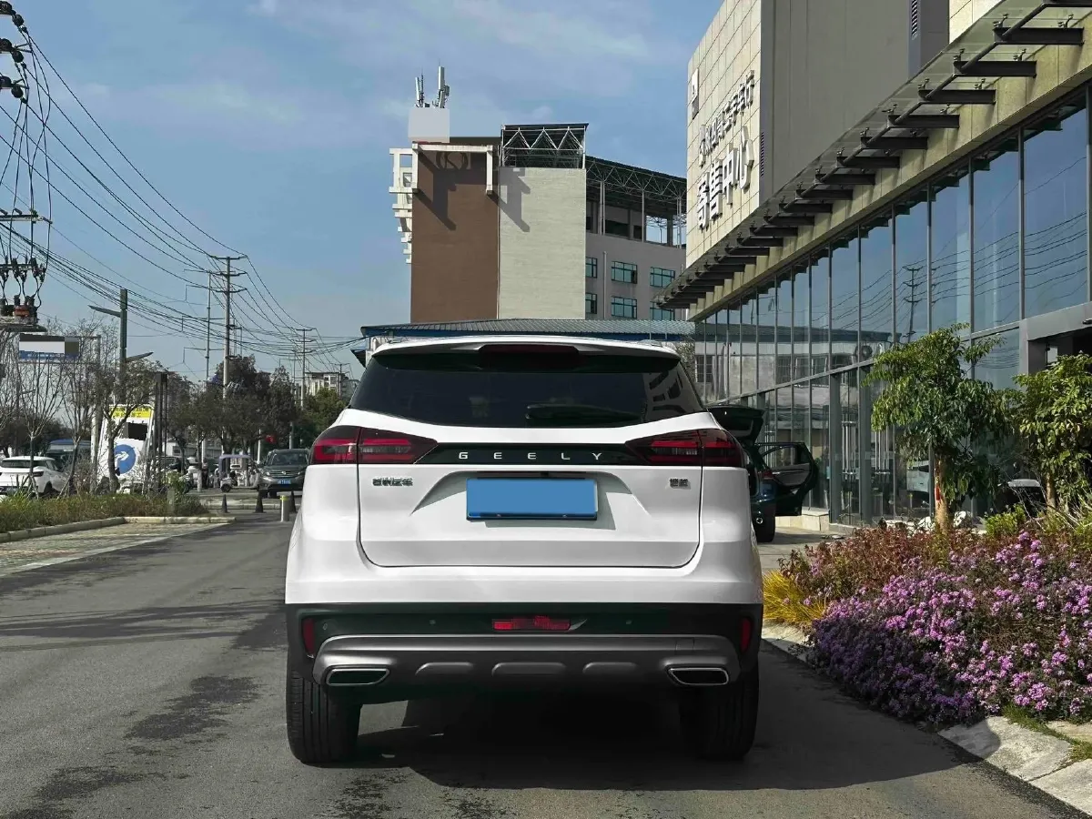 2022 Geely Azkarra 1.8T 184HP L4 7DCT,autocango,china used car exporter,china ev exporter,chinese used car exporter,chinese used ev exporter