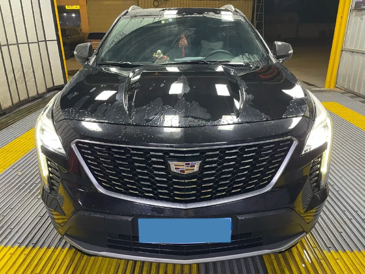 2021 Cadillac XT4 2.0T 237HP L4 9AT,autocango,china used car exporter,china ev exporter,chinese used car exporter,chinese used ev exporter