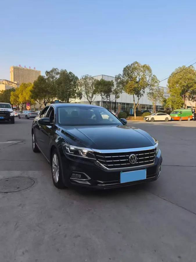 2019 Skoda Kodiak 2.0T 186HP L4 7DCT,autocango,china used car exporter,china ev exporter,chinese used car exporter,chinese used ev exporter