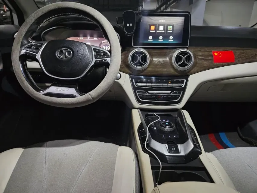 2018 BeiJing Auto EU5 BEV 53.66KWH,autocango,china used car exporter,china ev exporter,chinese used car exporter,chinese used ev exporter