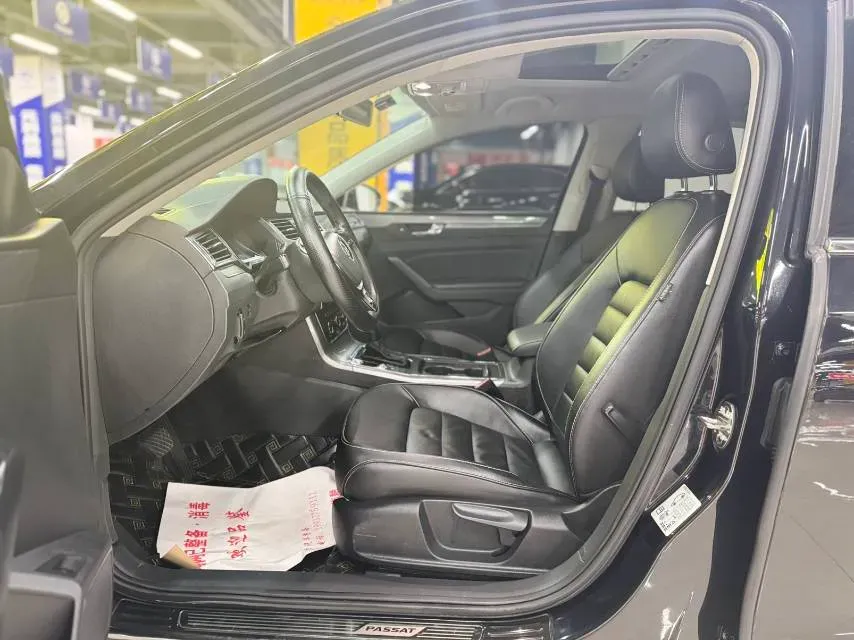 2017 Volkswagen Passat 1.4T 150HP L4 7DCT,autocango,china used car exporter,china ev exporter,chinese used car exporter,chinese used ev exporter