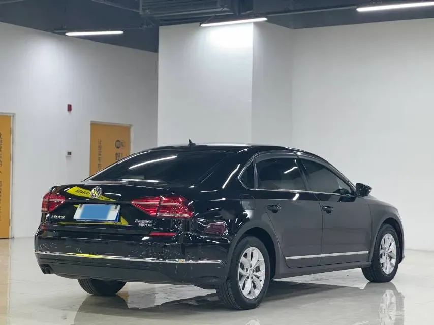 2017 Volkswagen Passat 1.4T 150HP L4 7DCT,autocango,china used car exporter,china ev exporter,chinese used car exporter,chinese used ev exporter