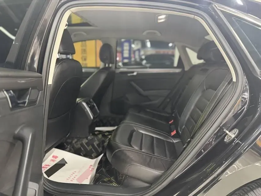 2017 Volkswagen Passat 1.4T 150HP L4 7DCT,autocango,china used car exporter,china ev exporter,chinese used car exporter,chinese used ev exporter