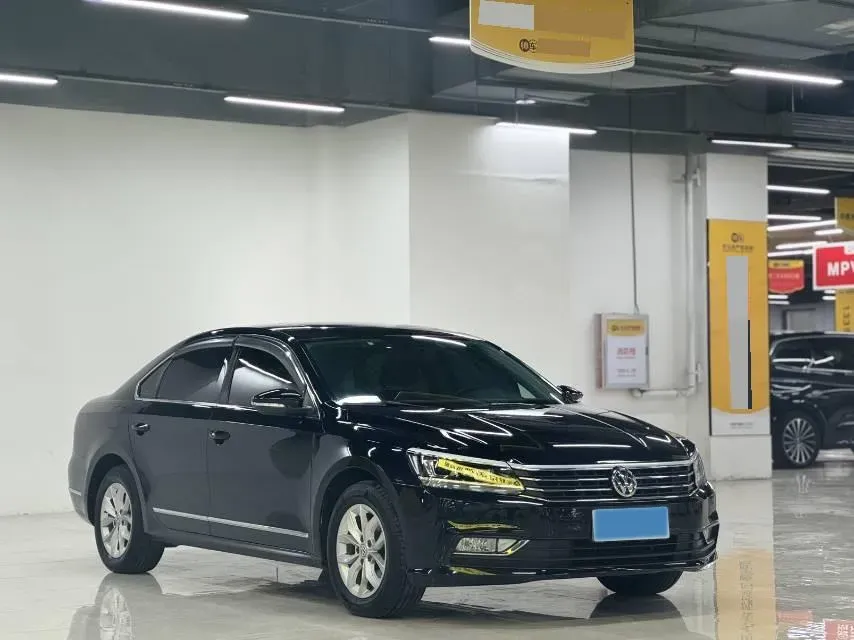 2017 Volkswagen Passat 1.4T 150HP L4 7DCT,autocango,china used car exporter,china ev exporter,chinese used car exporter,chinese used ev exporter